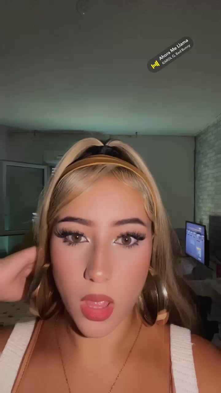 @꧁☆💋𝓥𝓐𝓛𝓔💋☆꧂
