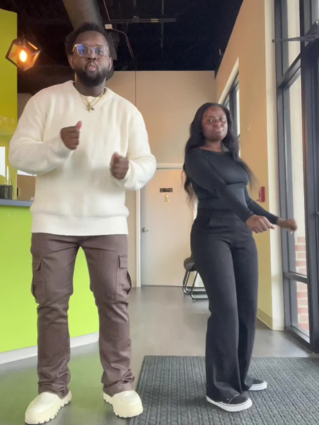 @Kar.