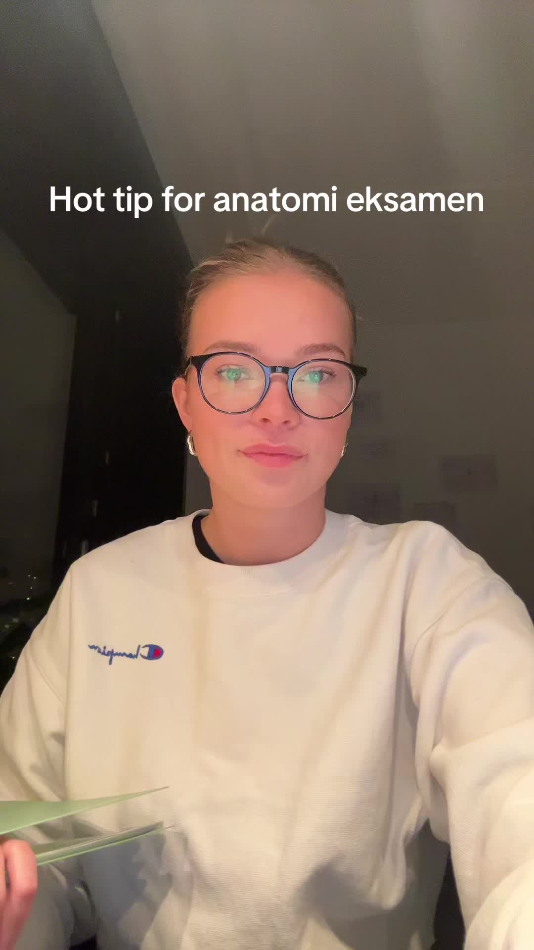 @helleoby