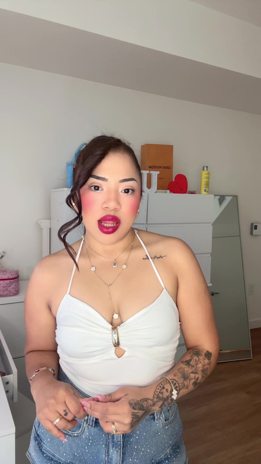 @elizabethjochola