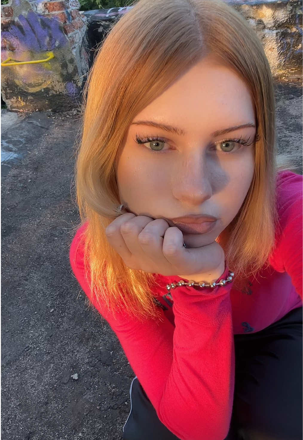 @j
