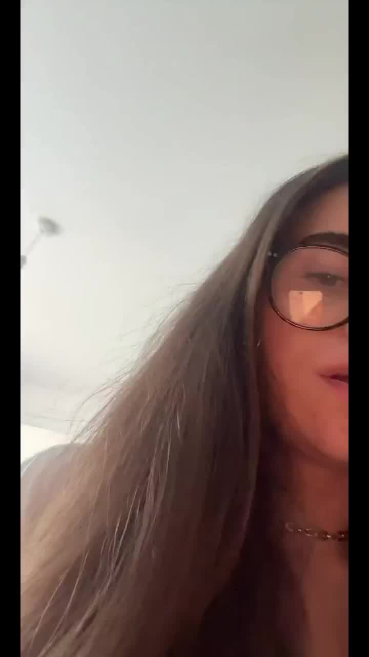 @megs⁷