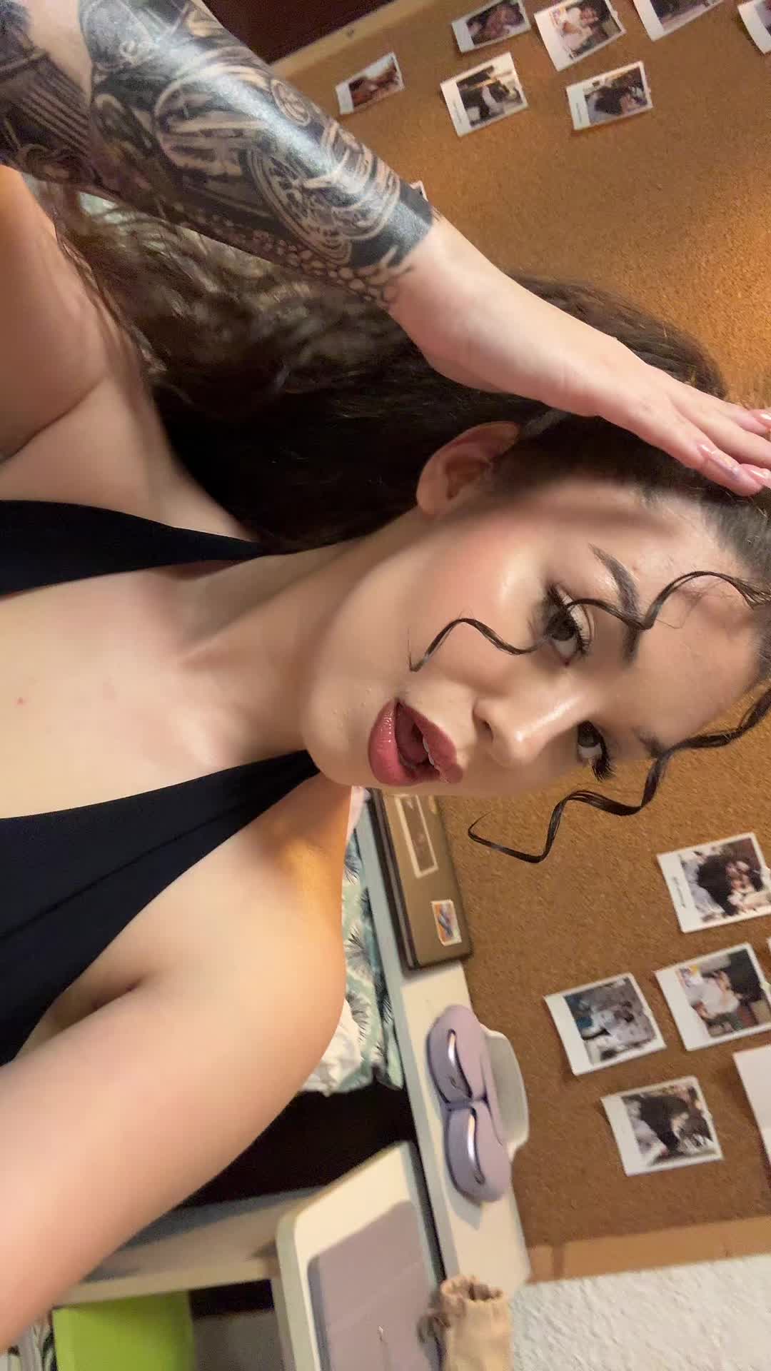 @Alicia 💜