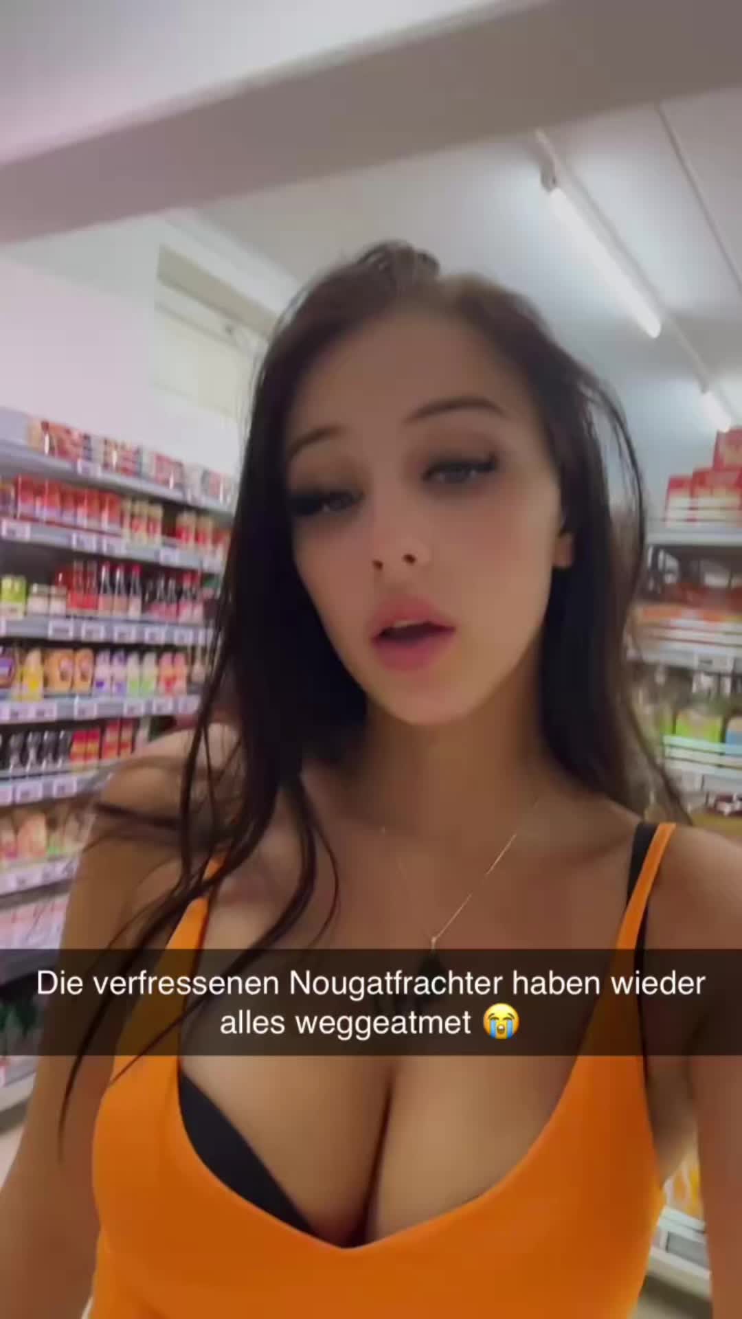 @Larissa🎀