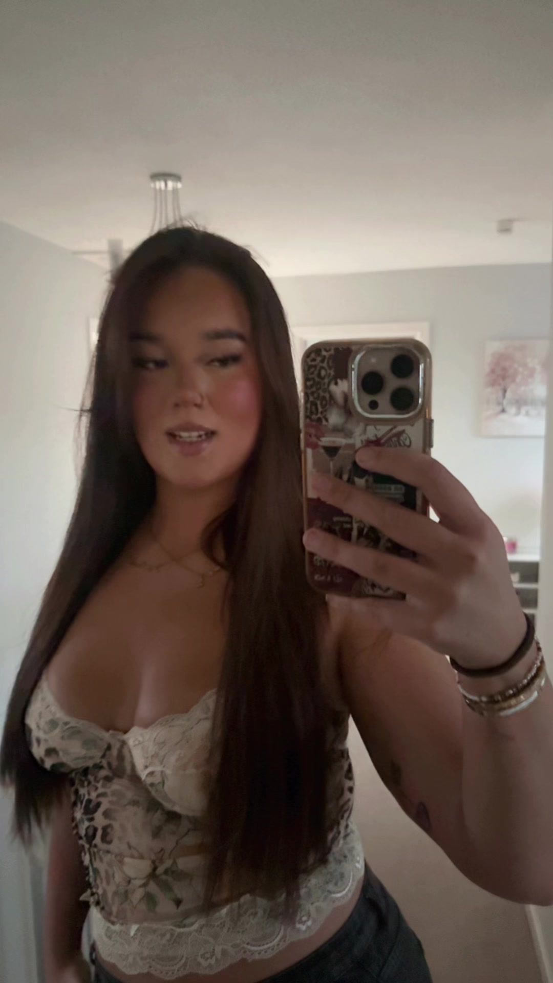 @sophs🤍🍸🍒