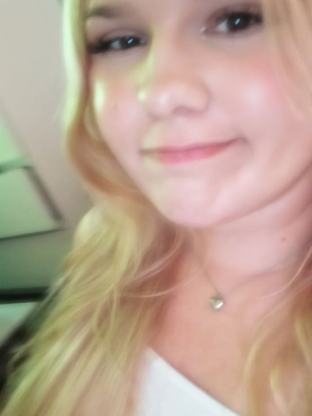 @𝐬𝐚𝐫𝐚𝐡 ★