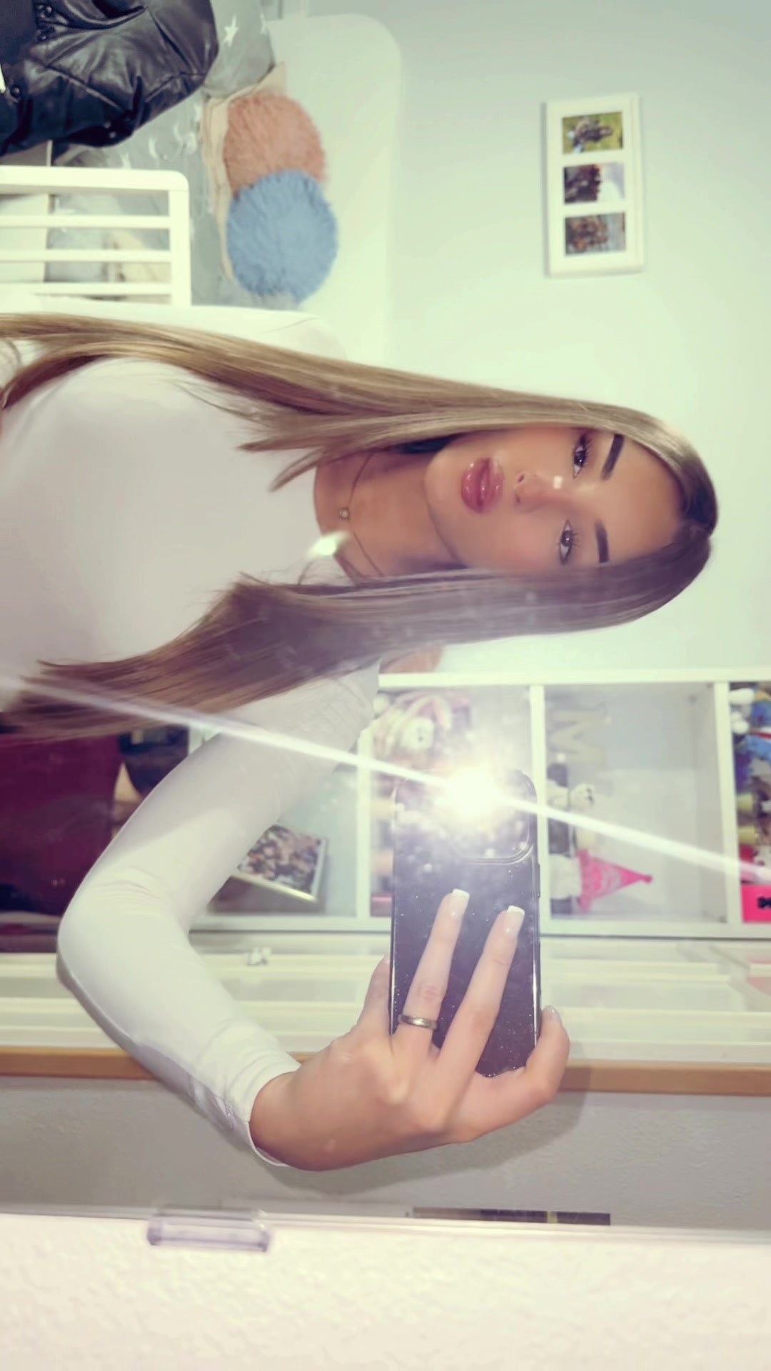 @elsaa.roomeroo
