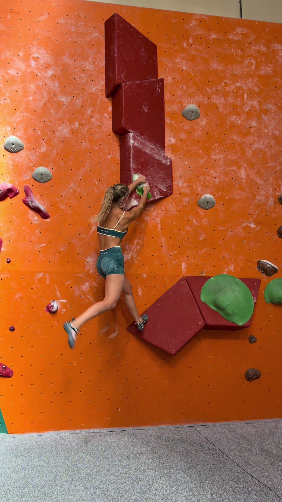 @biebs_climbs
