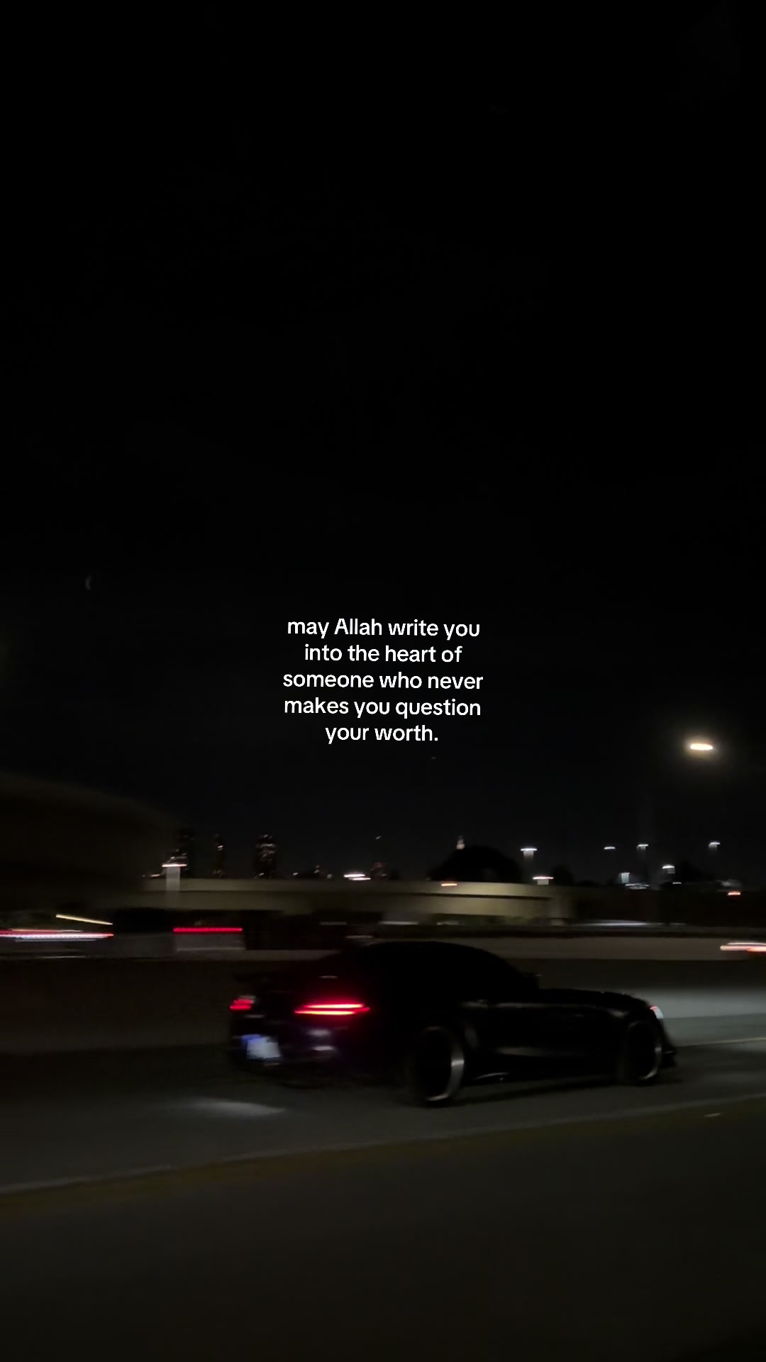 @𝒮