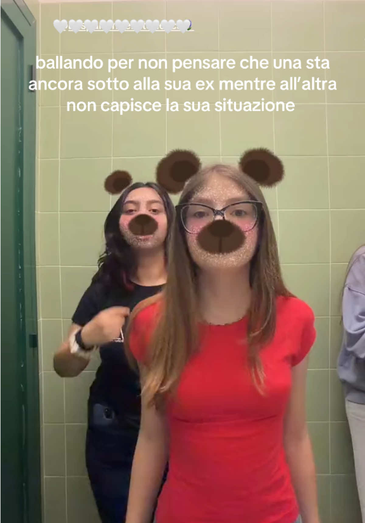 @🇮🇹👸🏼🇩🇪👸🏻