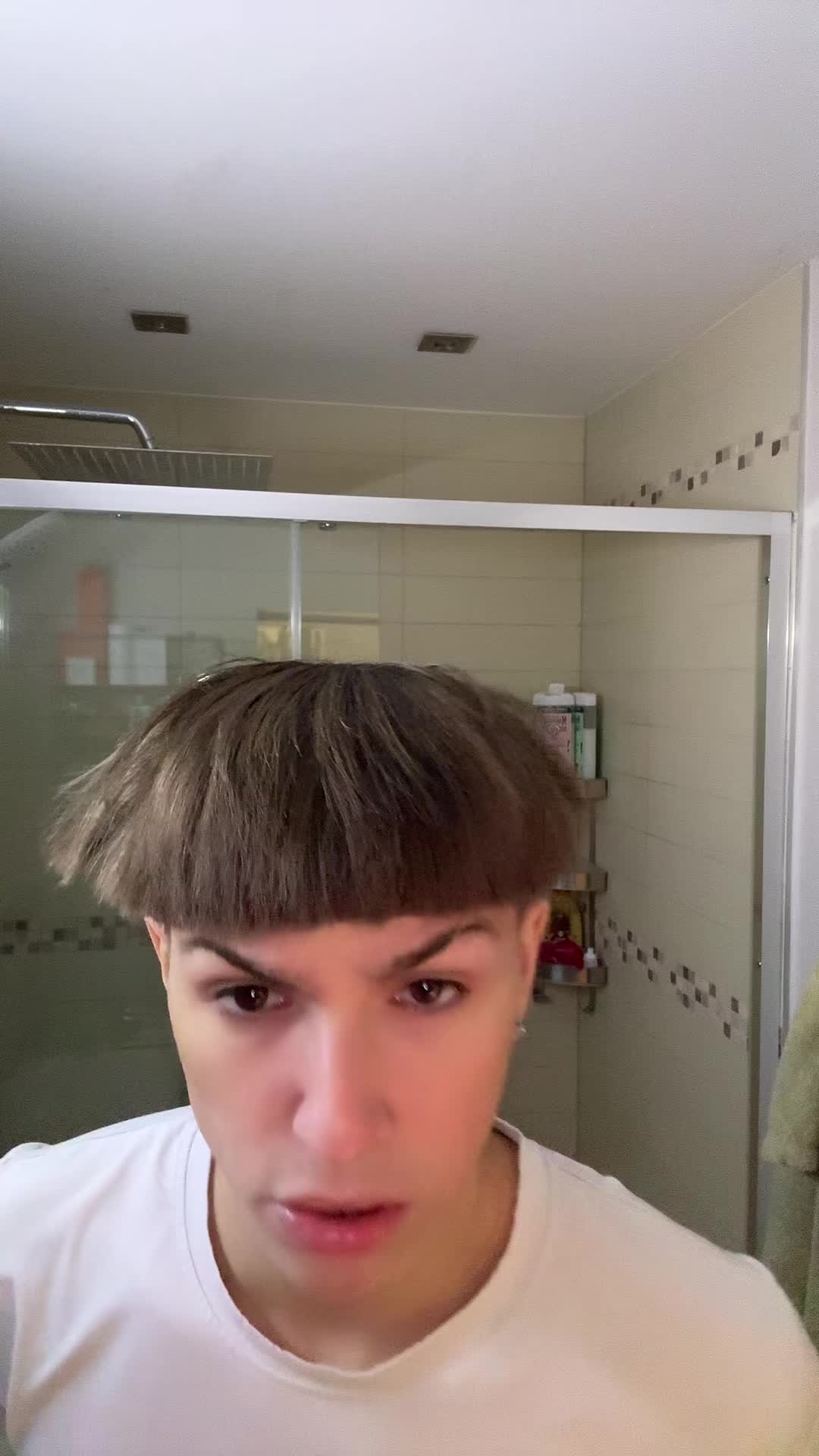 @Eloan_vnr 💇