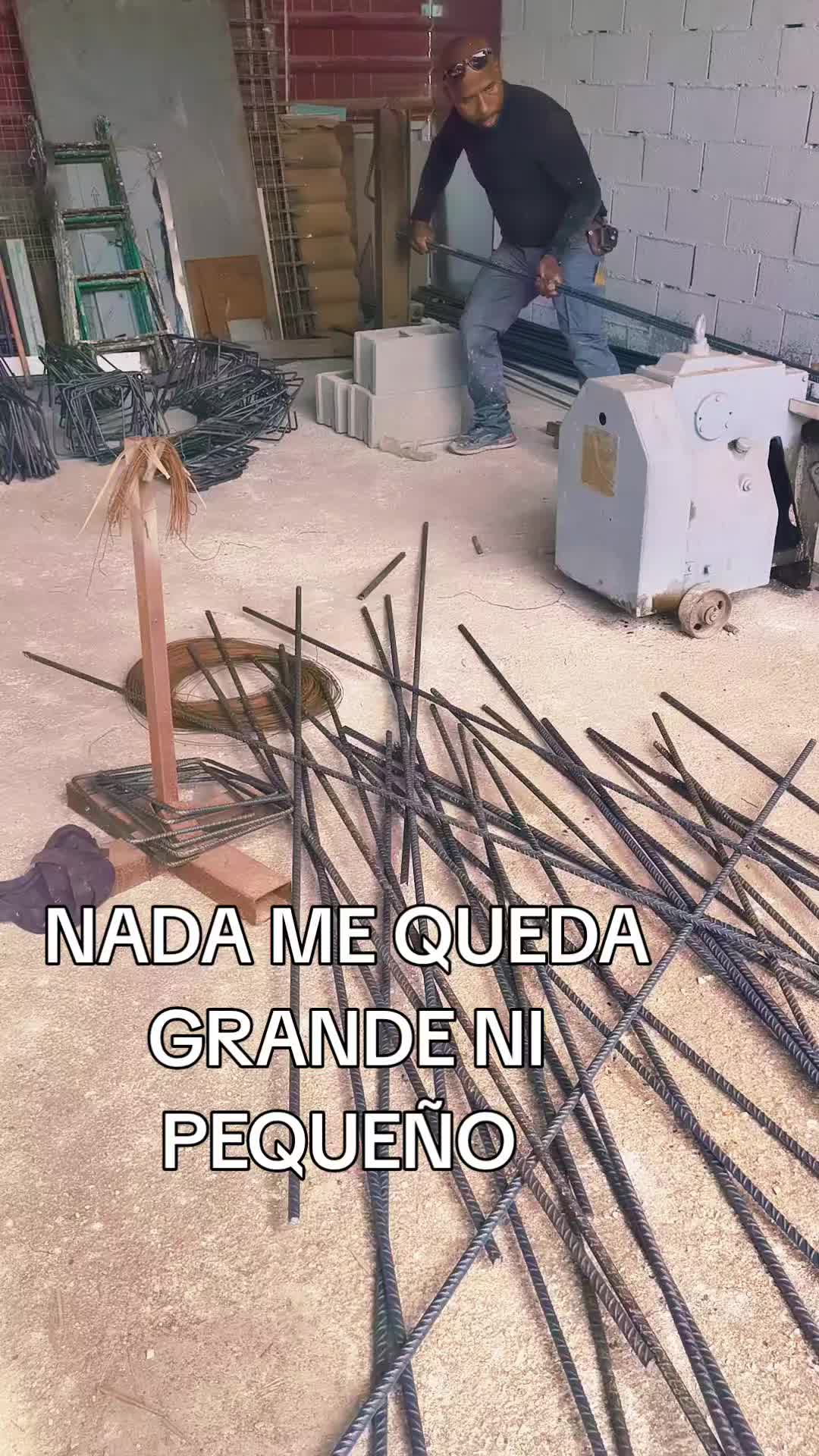 @Construcciones y Mult. Hurka