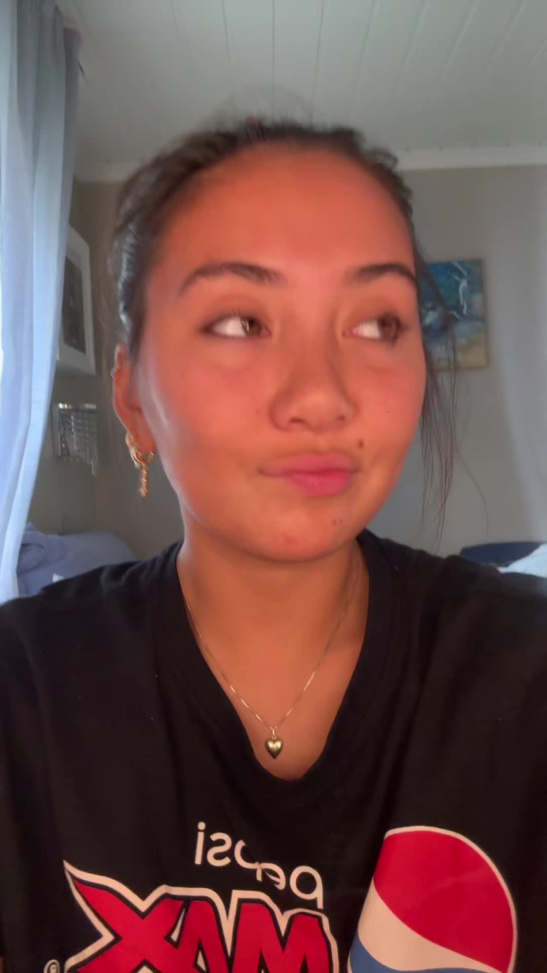 @CAROLINE SOLBERG