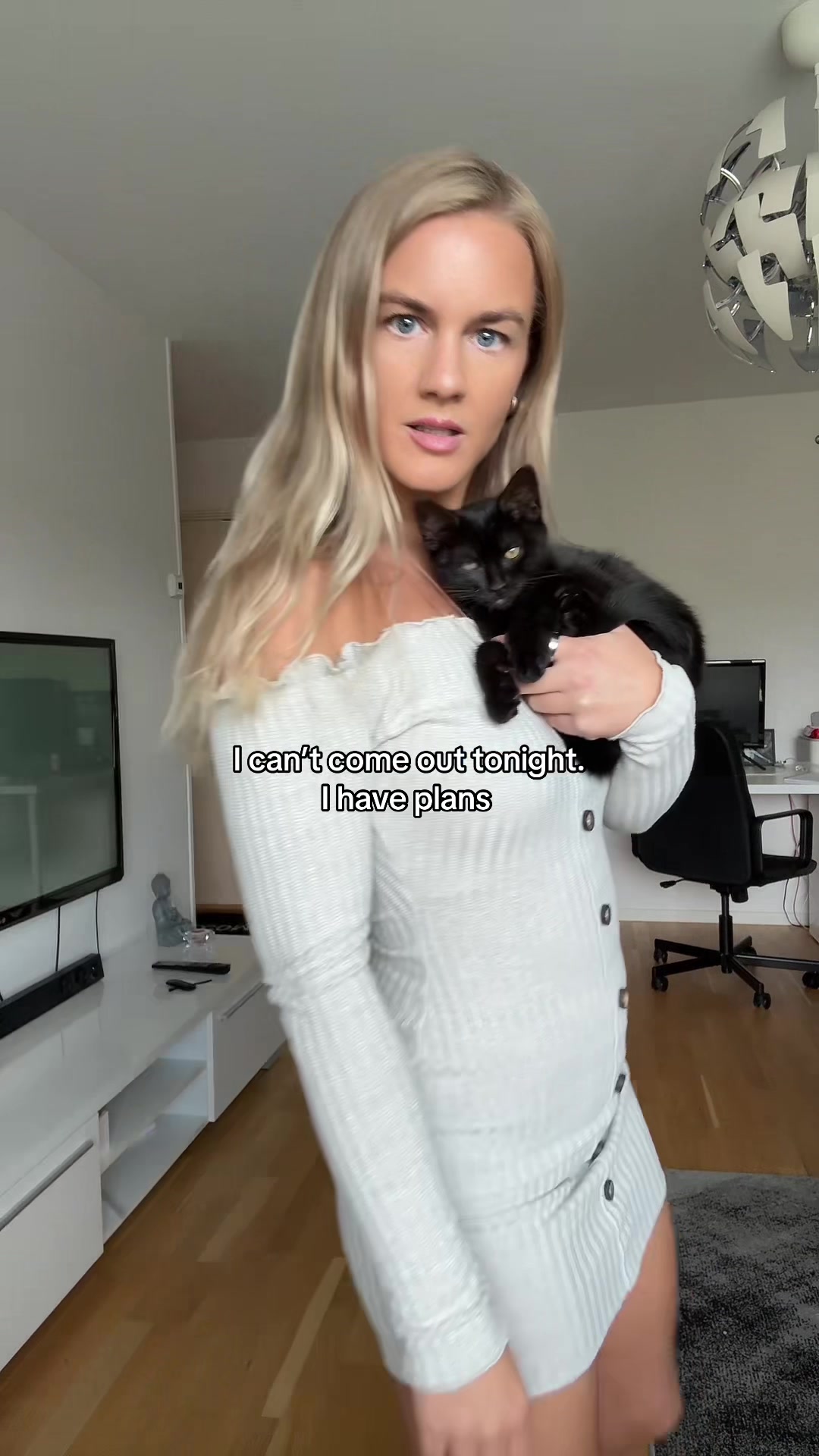 @MIAZ (Mia Emelia)