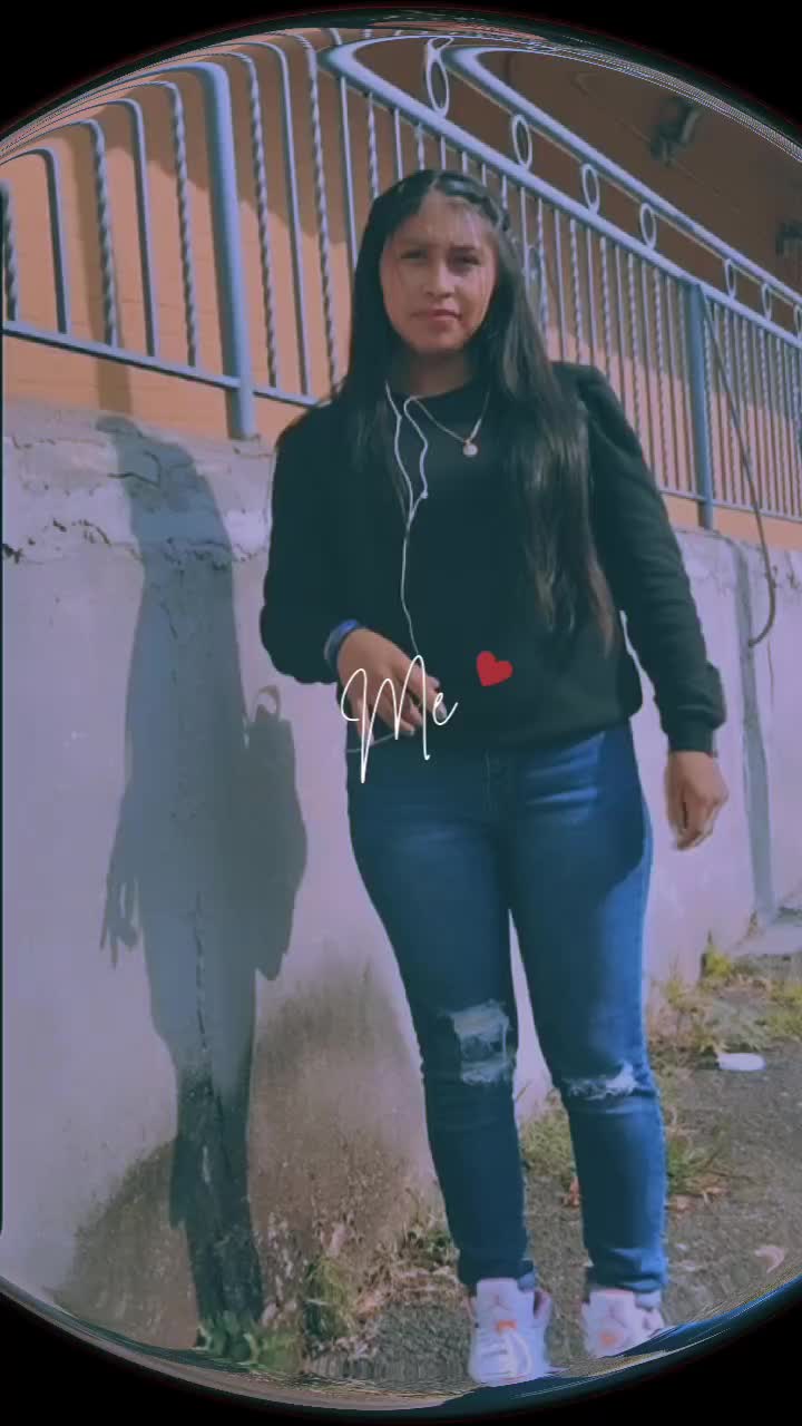 @Lucia Zhau