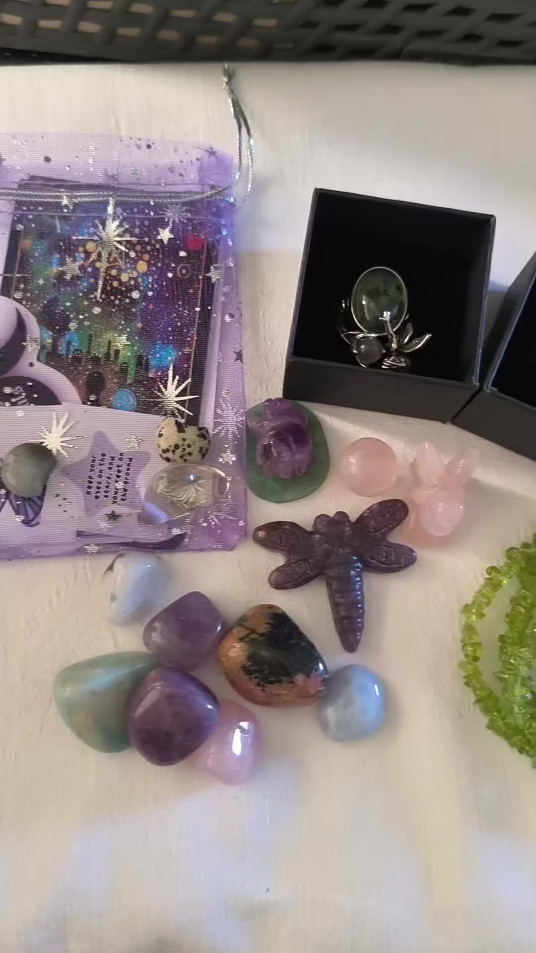@maymooncrystals