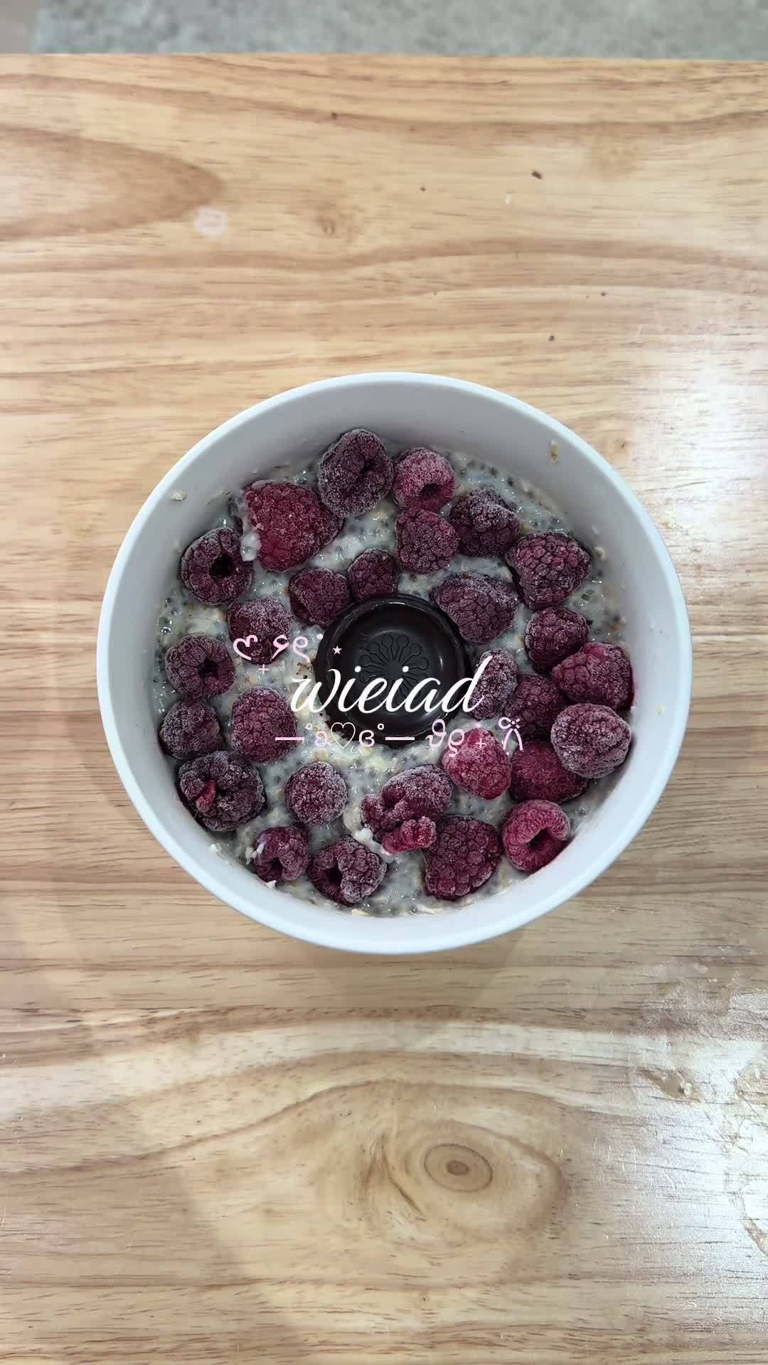 @livryia ᥫ᭡