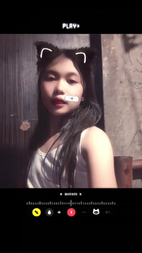 @𝓒𝓻𝓲𝓼𝓽𝓲𝓷𝓮