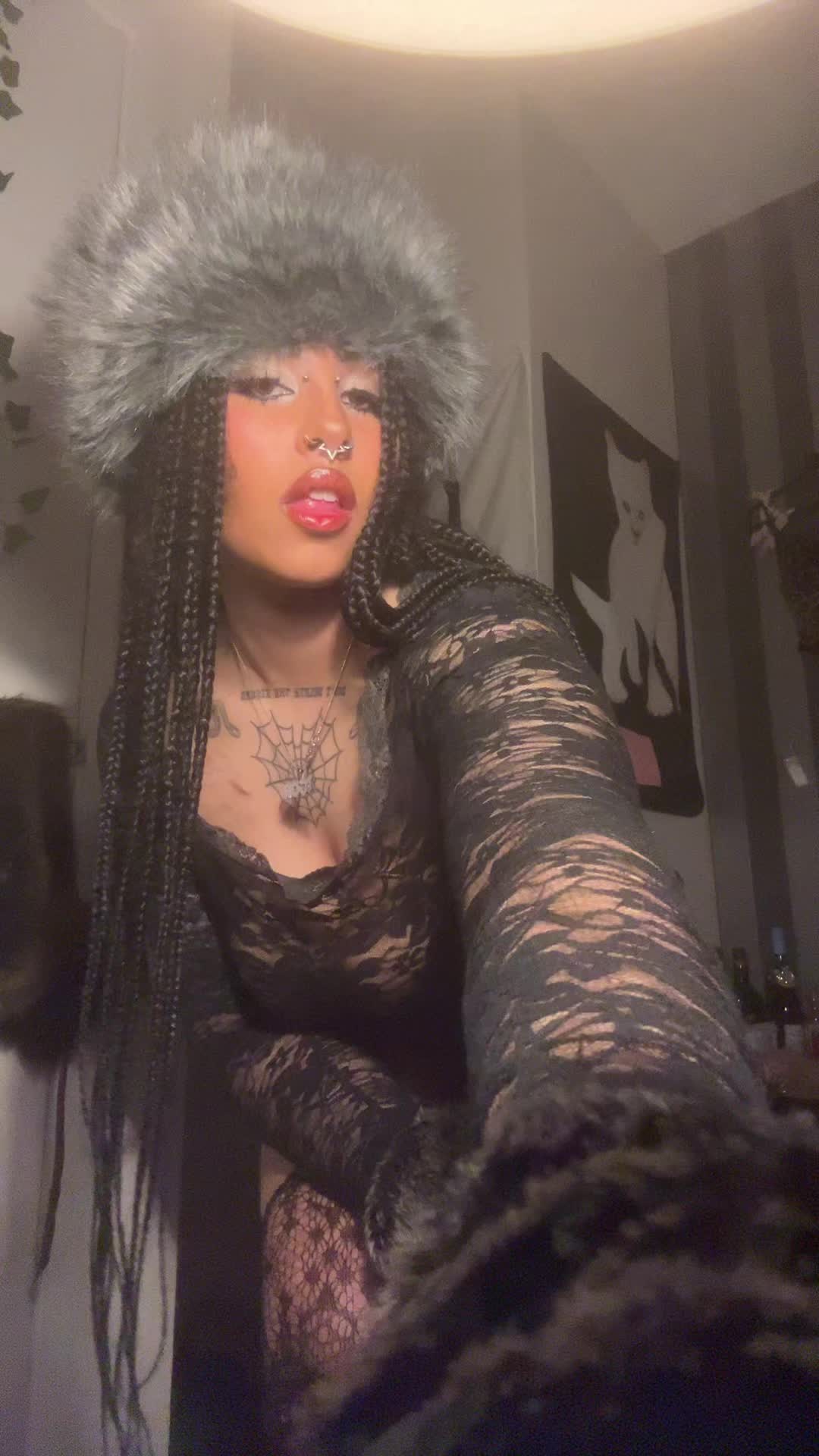 @mya🤠
