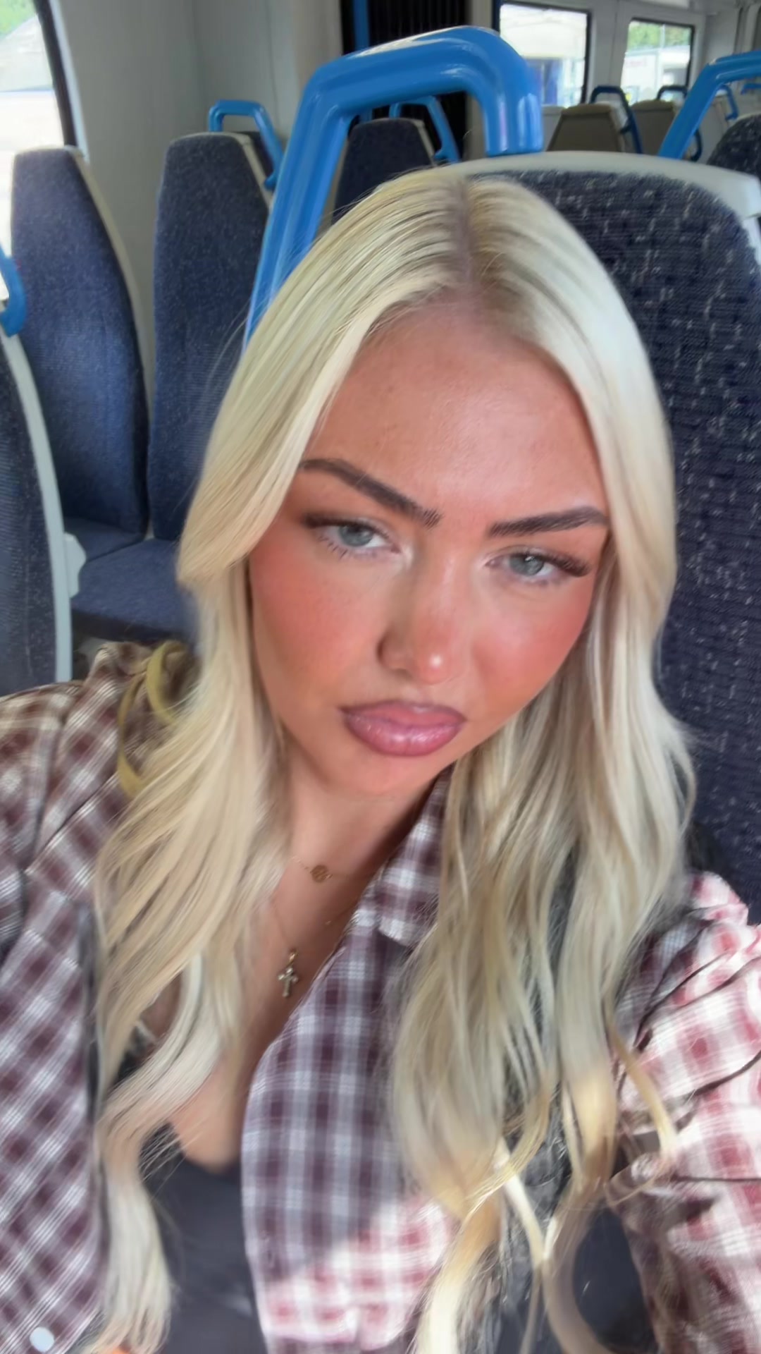 @Liv