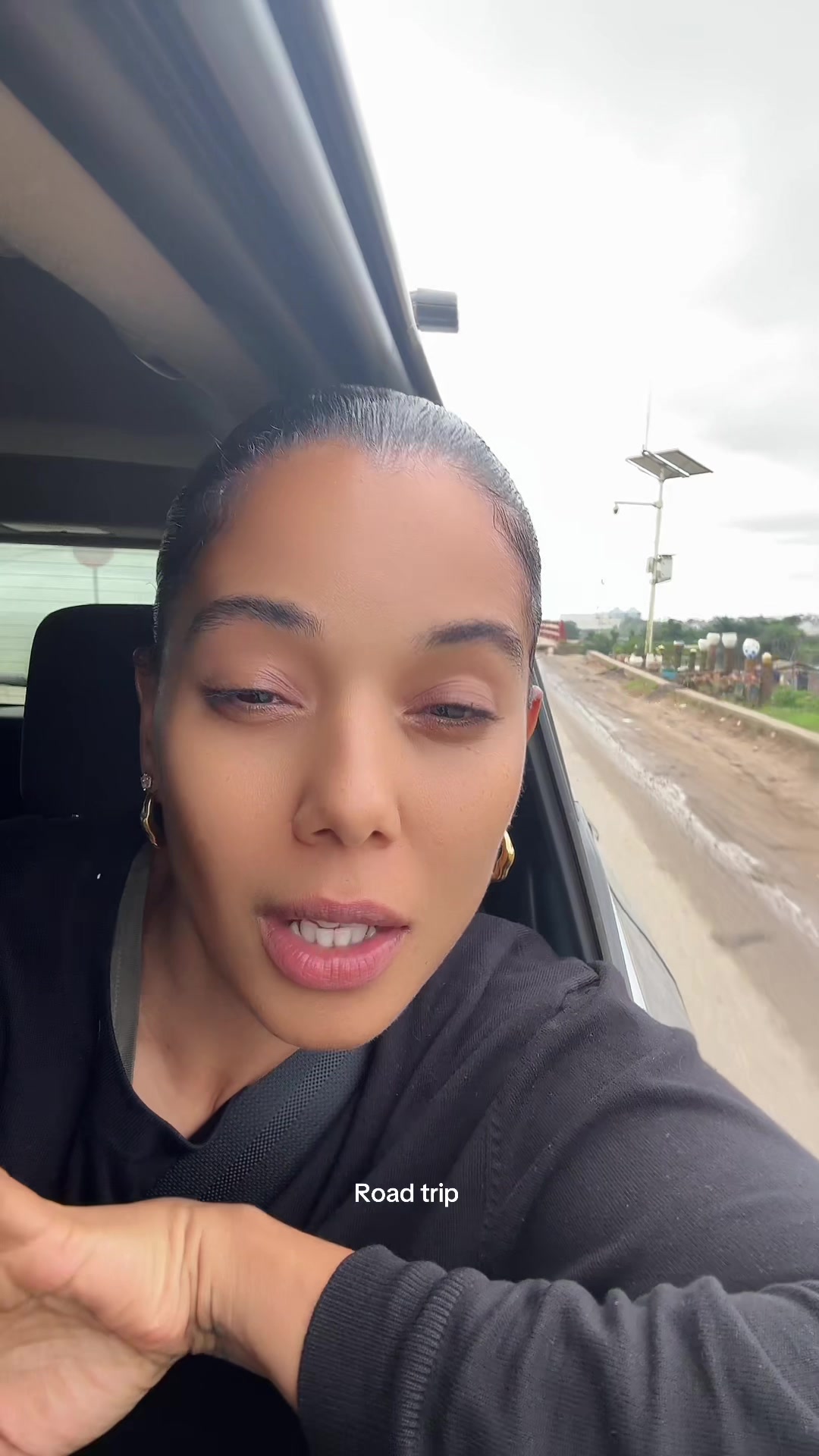 @tneeya 🇨🇲