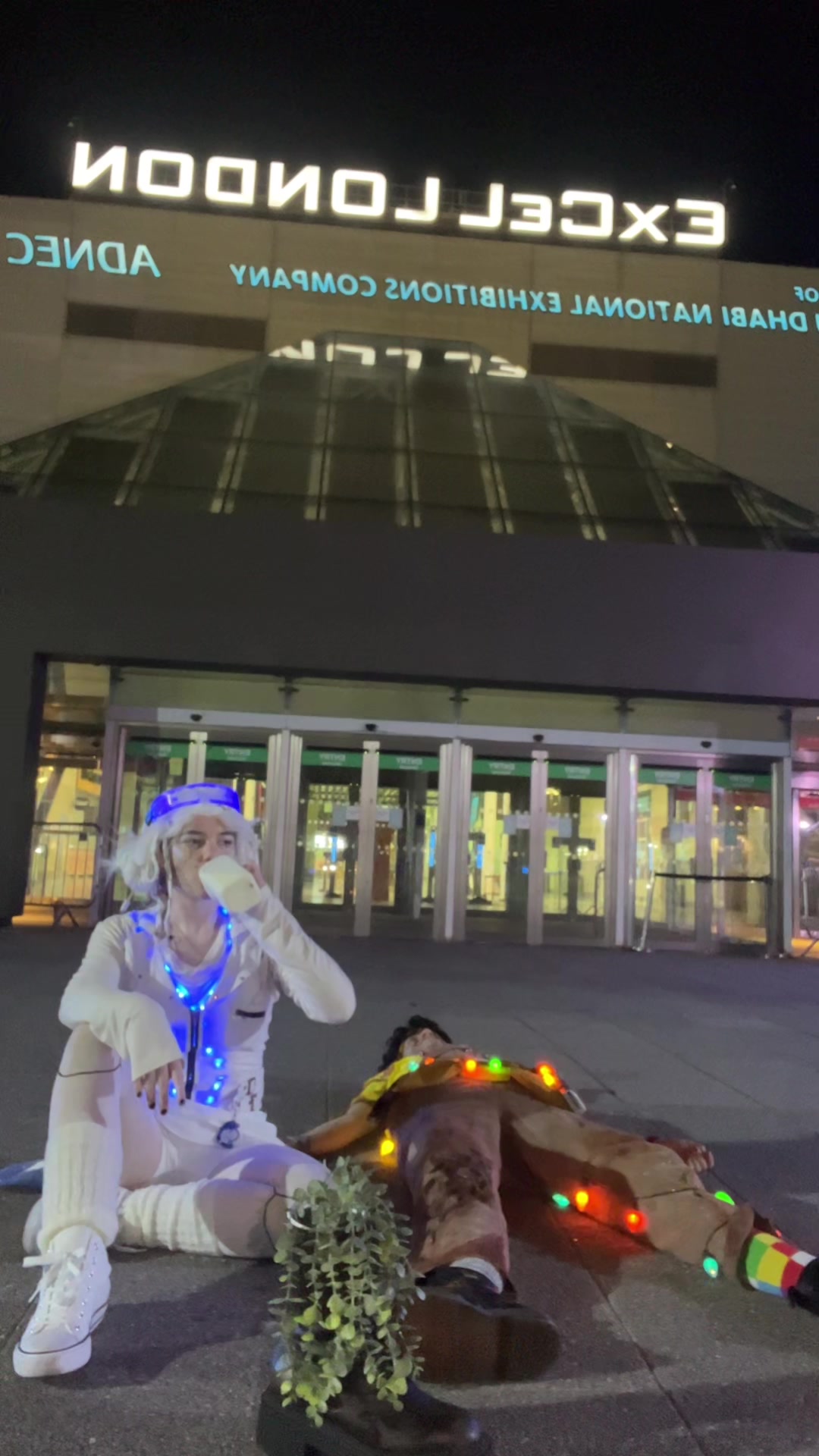 @frankie!! > megacon mcr
