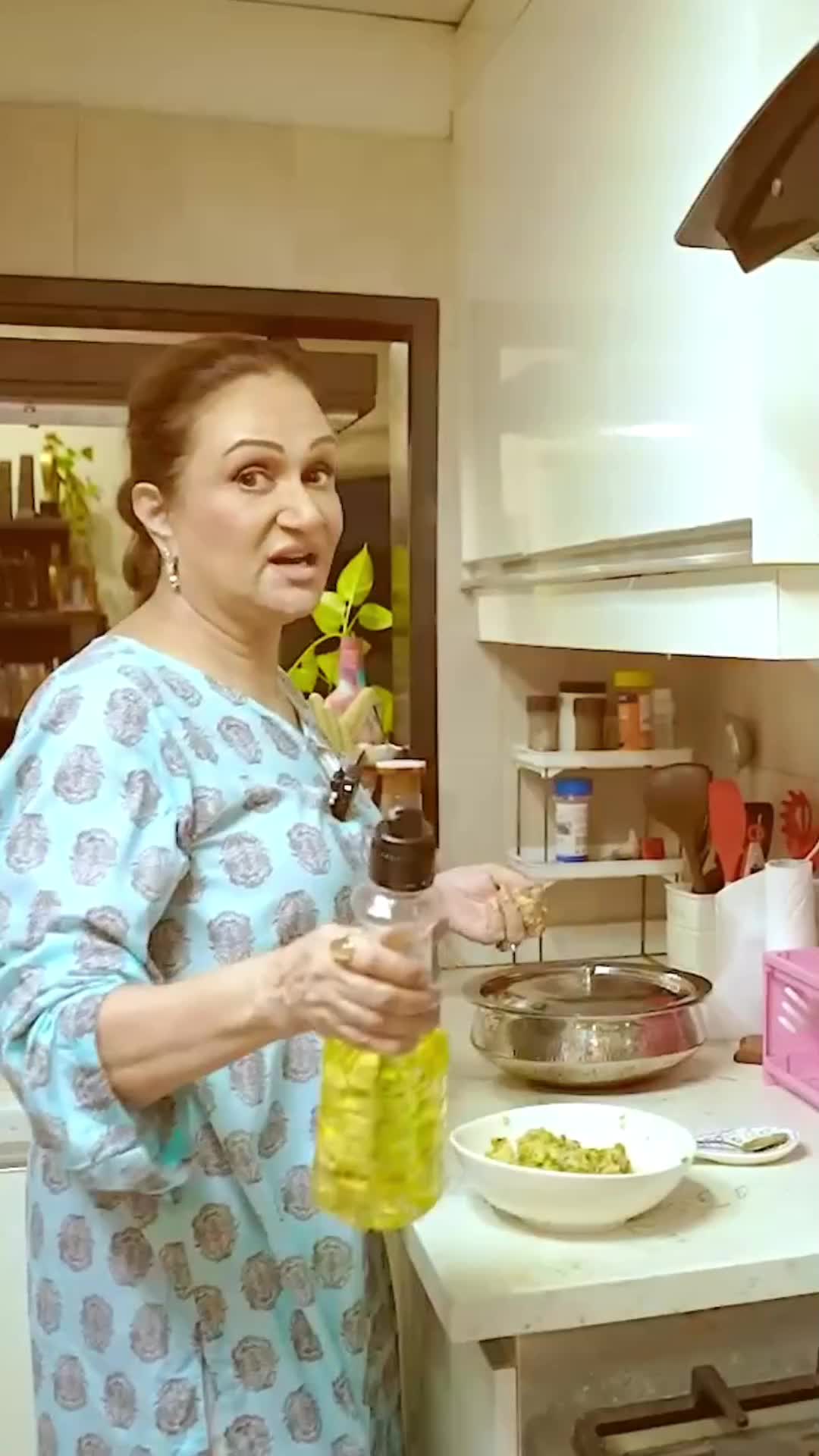 @Bushra.ansari.official