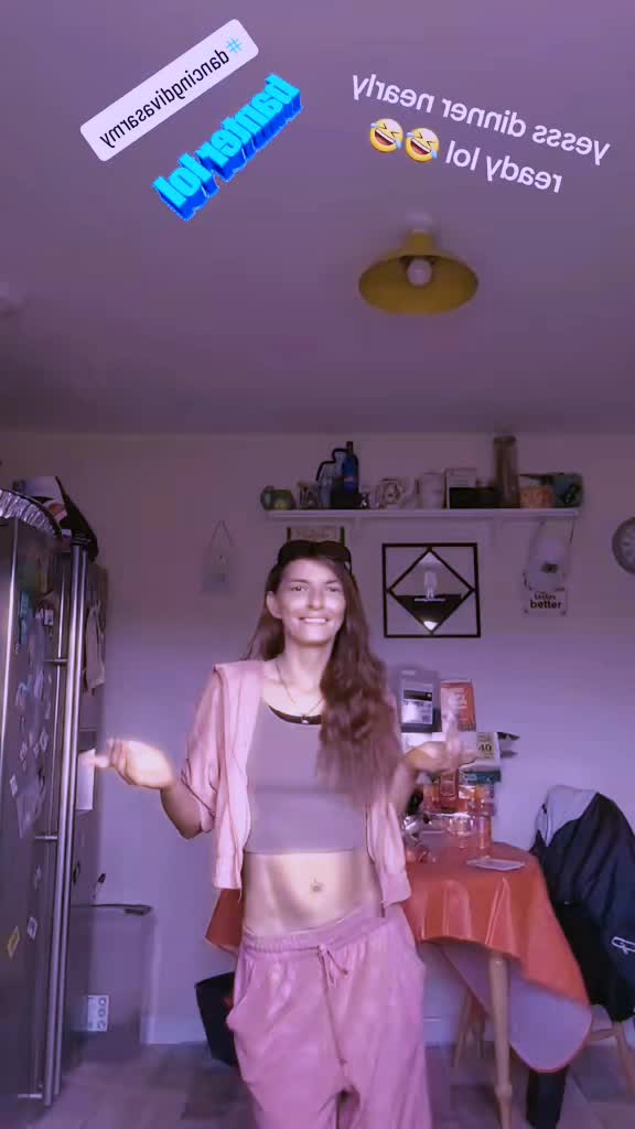 @divalive1