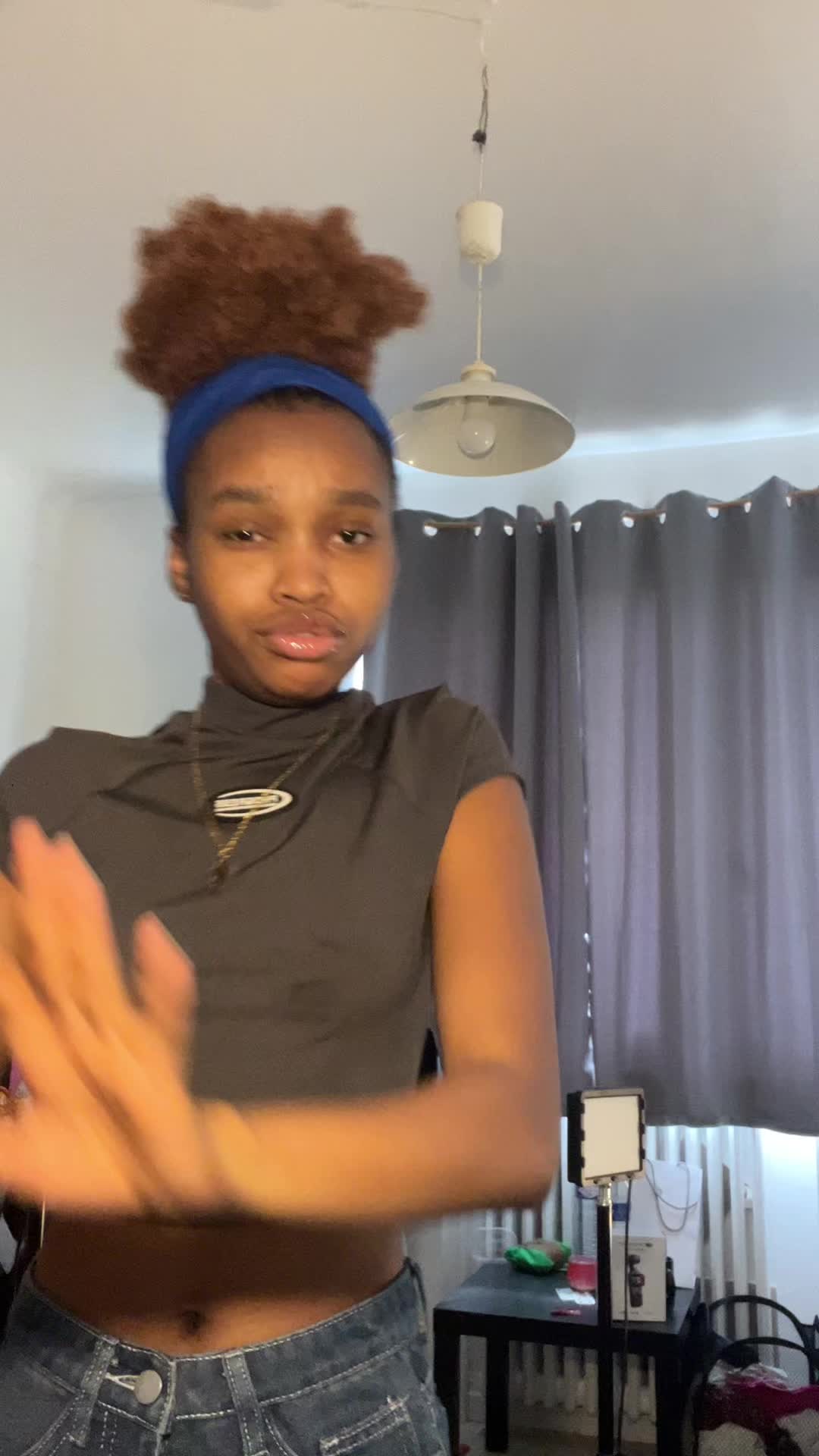 @Jeg&egrave;retoujours🤣
