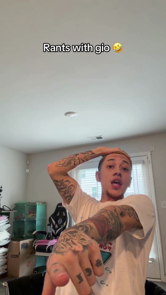 @Giovani ๐