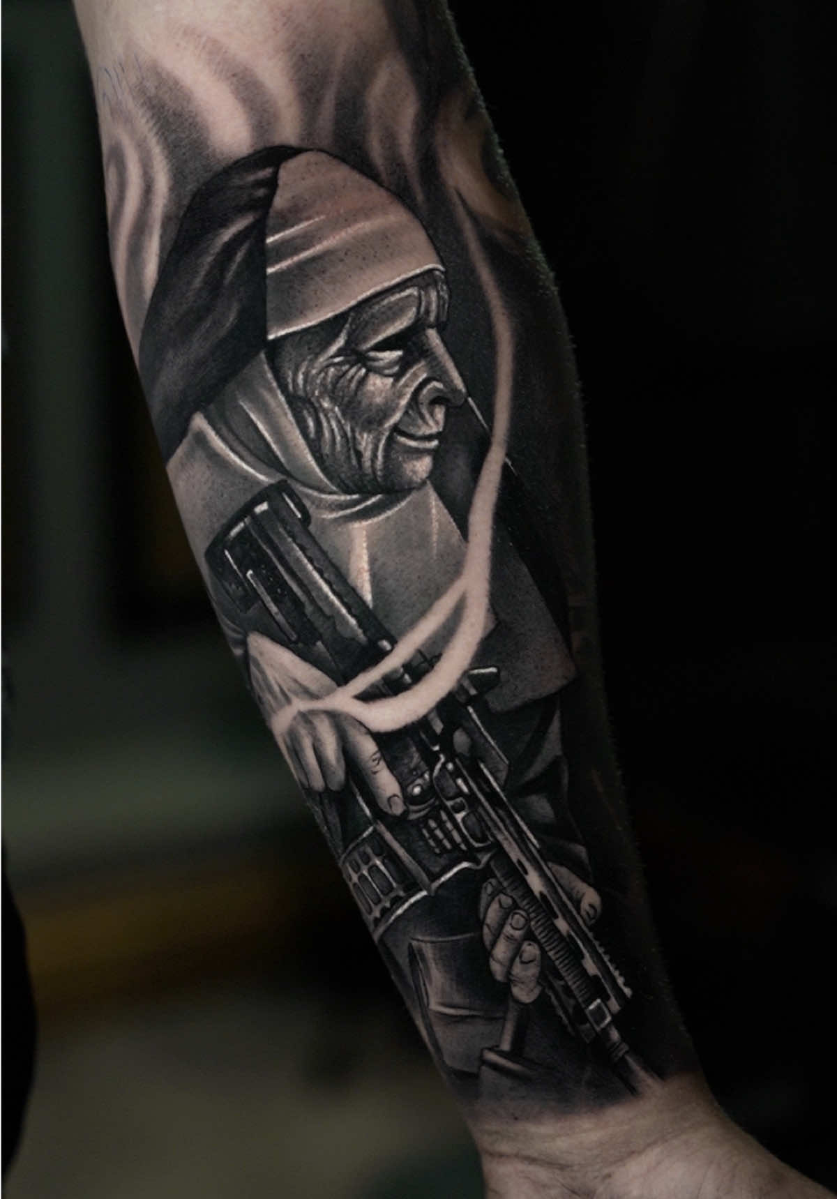 @Blackcloud Tattoo Artist
