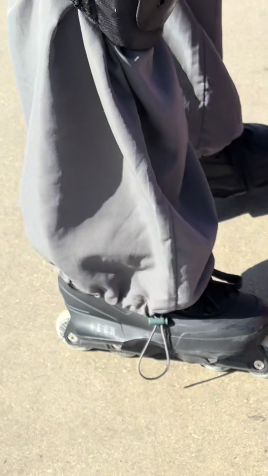 @Skater Girl