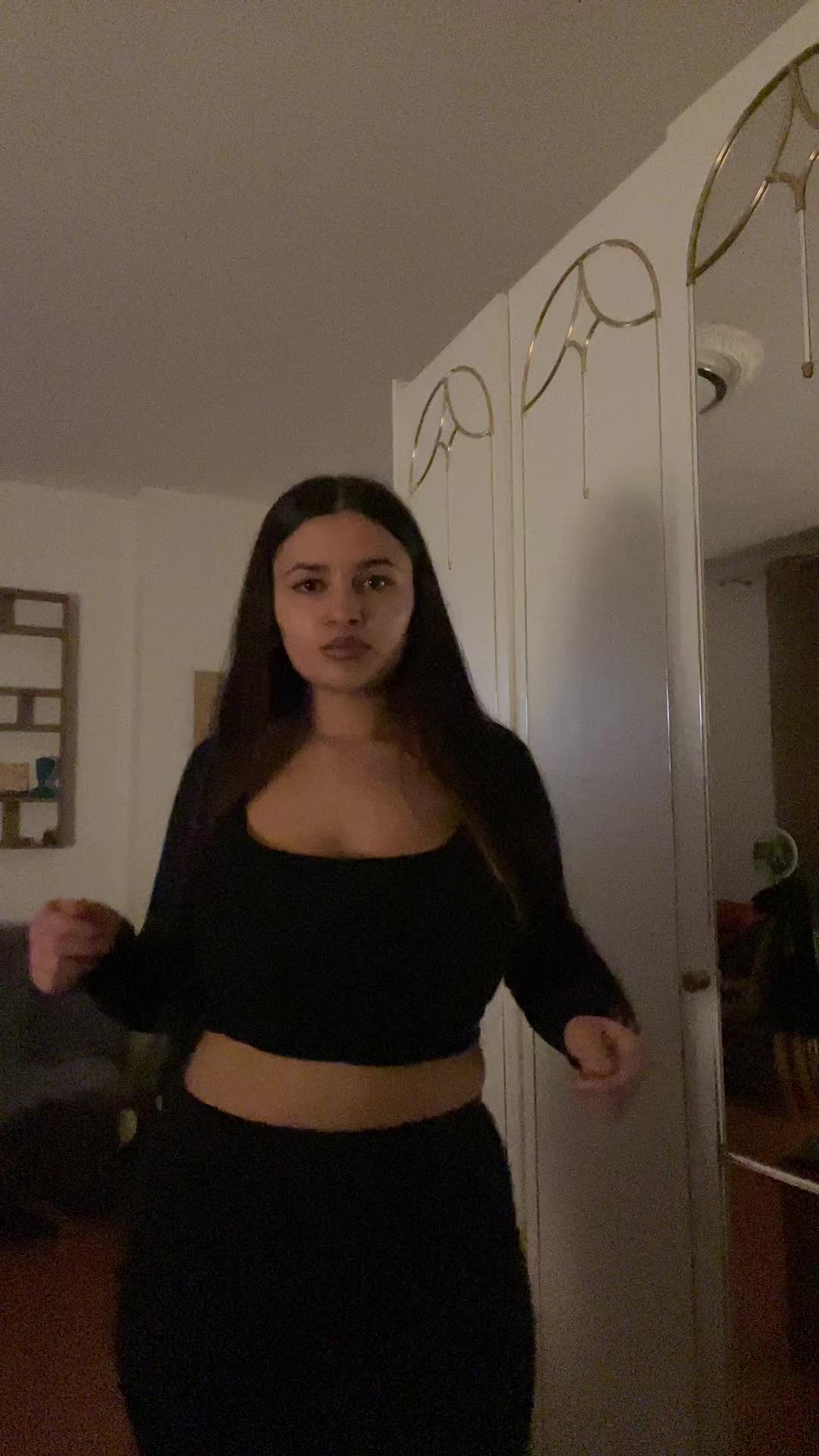 @𝗛𝗘𝗟𝗘𝗡𝗚𝗚𝗚&reg;️🎶🎤🎵