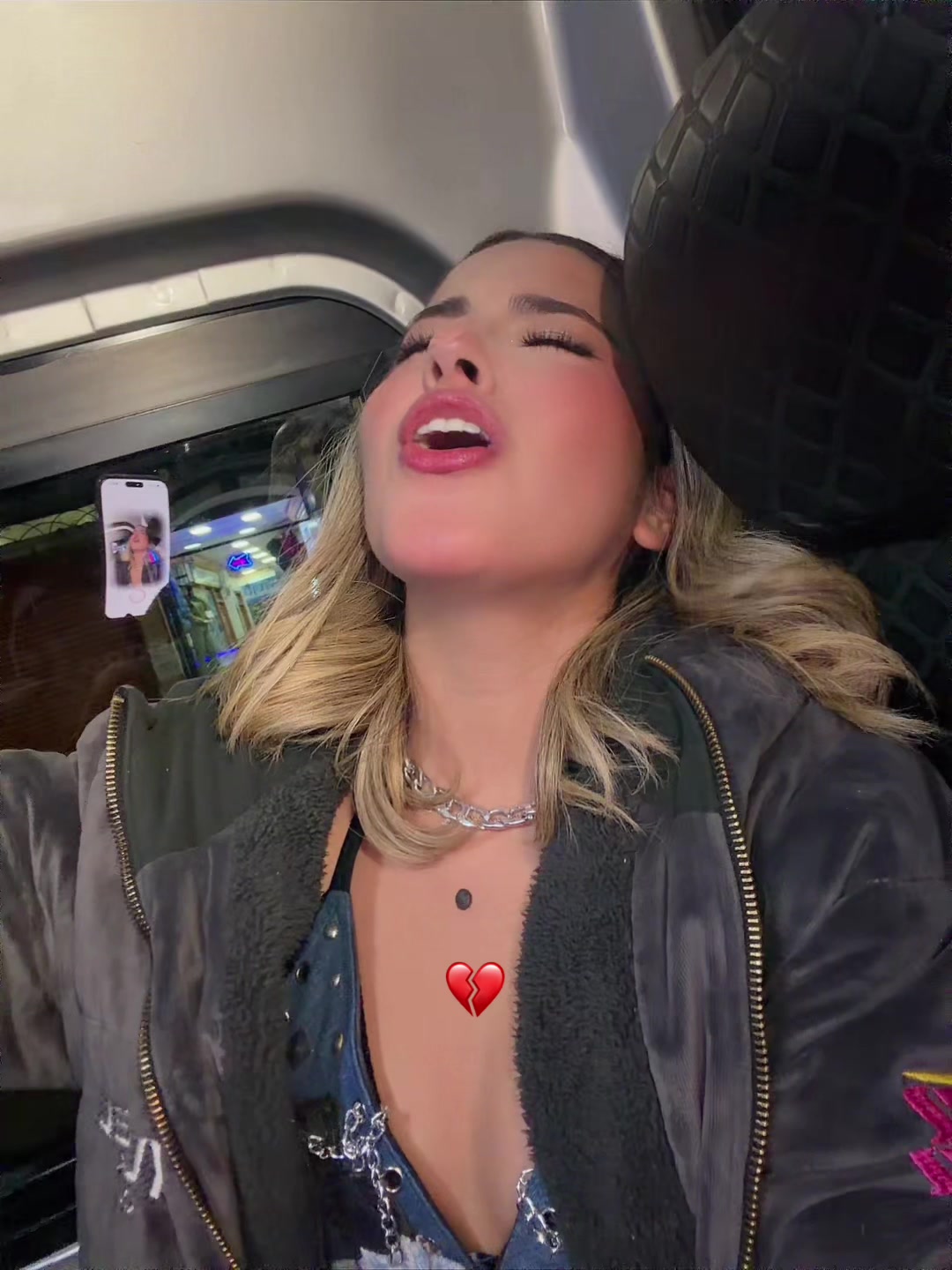 @Anita Molina