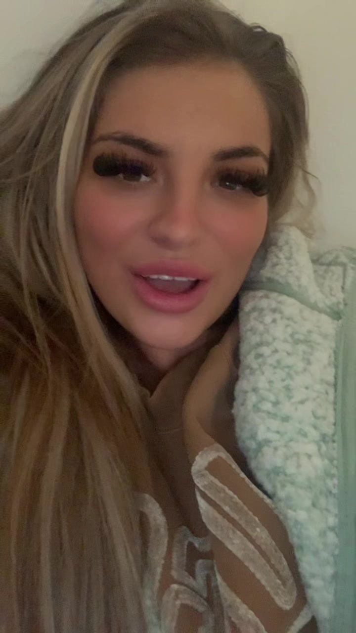 @demiroberts138