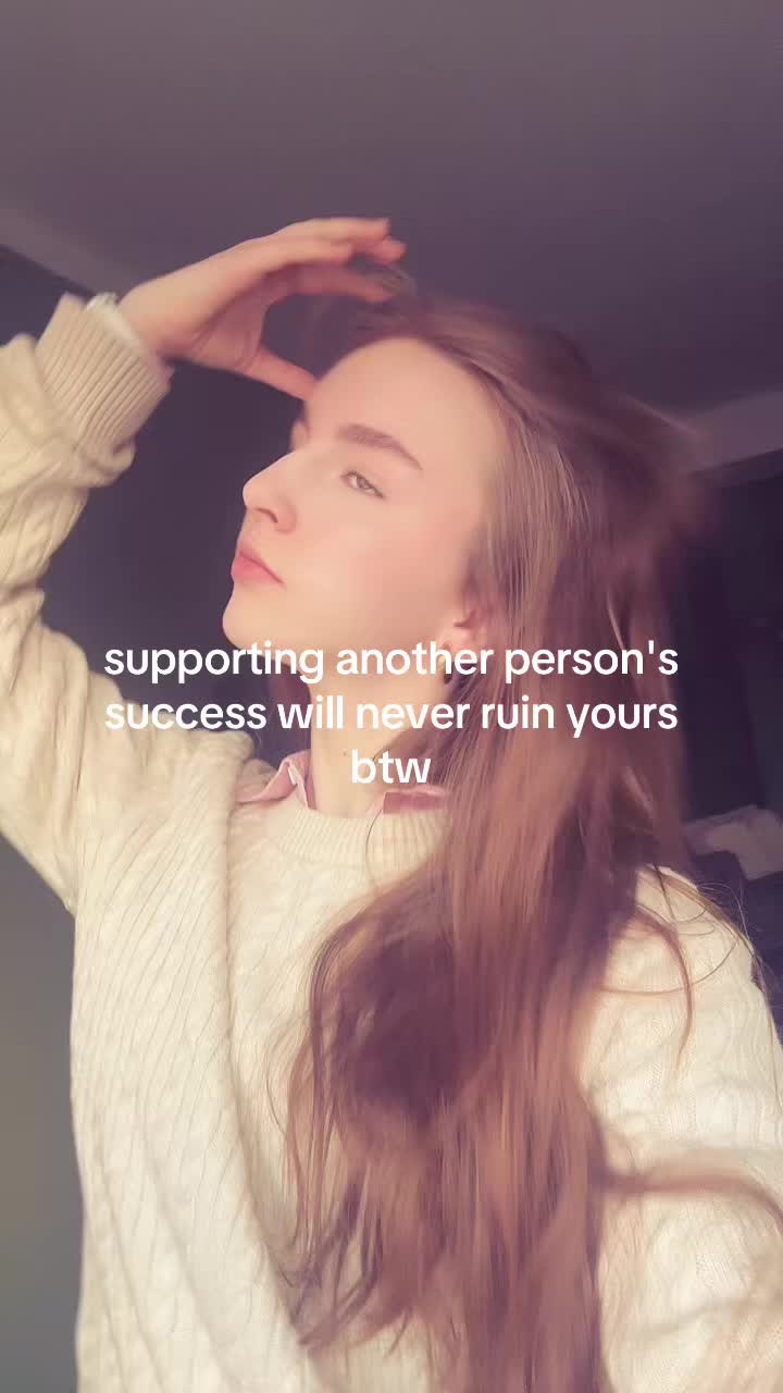 @elcejkova
