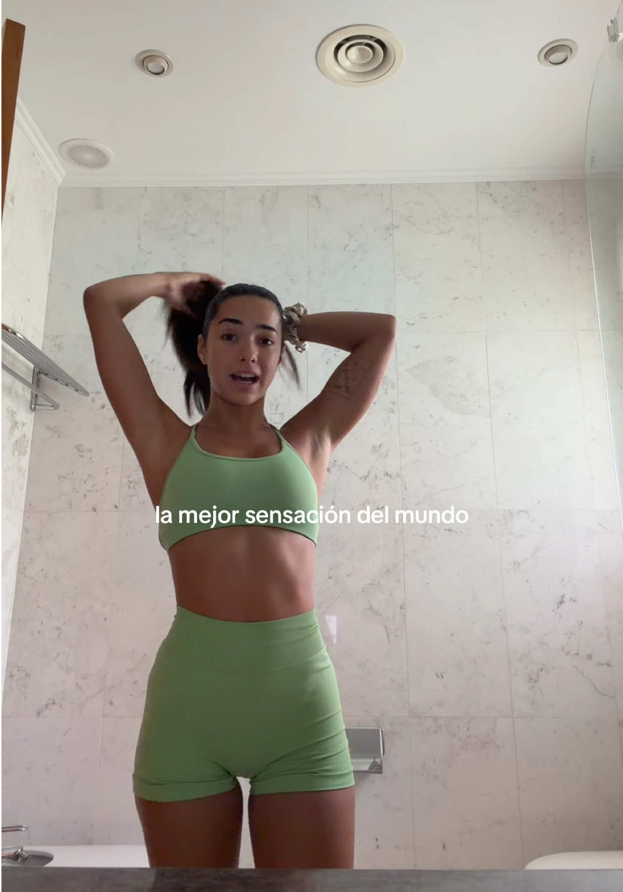 @&Agrave;ngela M&aacute;rmol