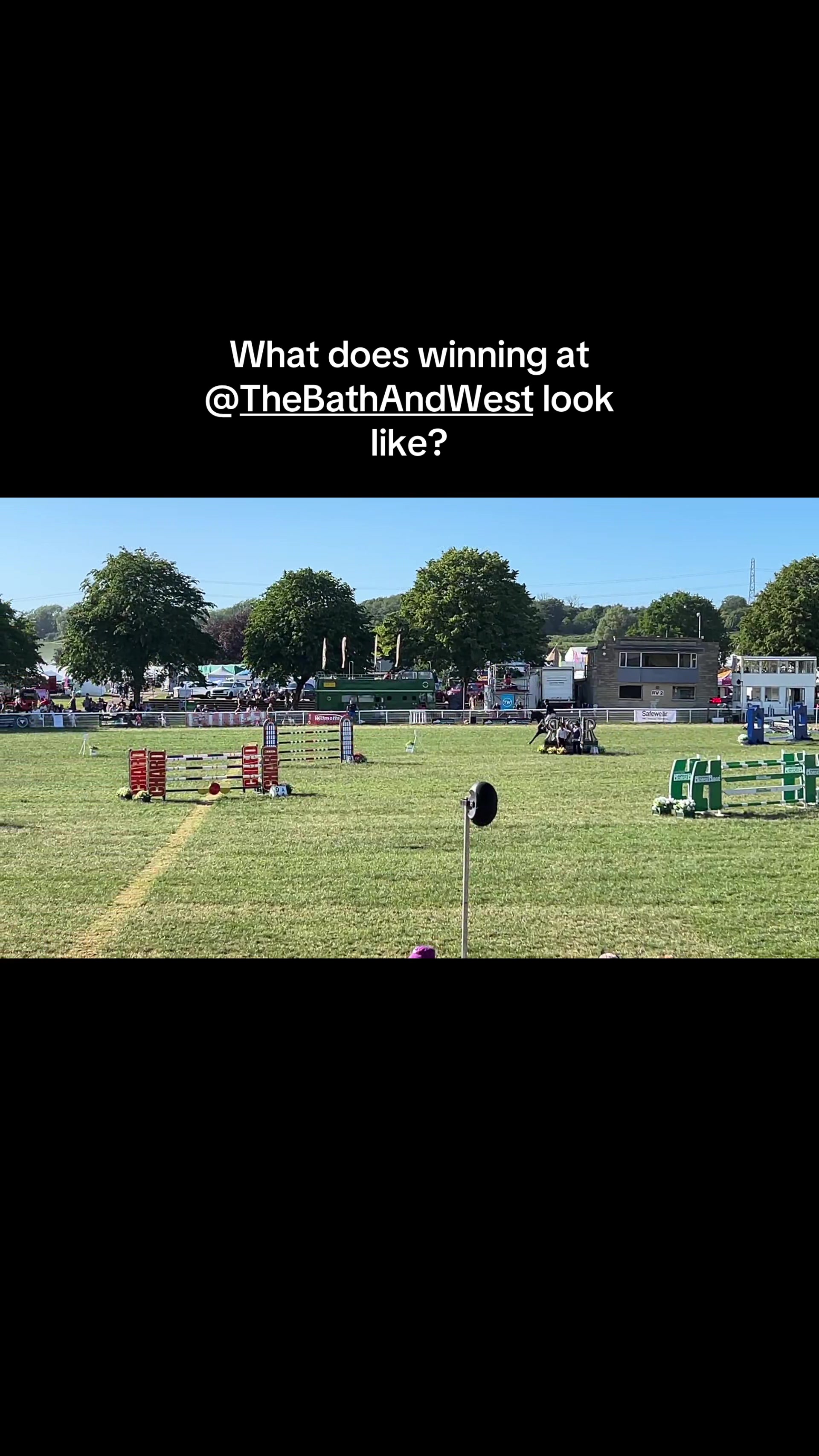 @markedwardsshowjumping