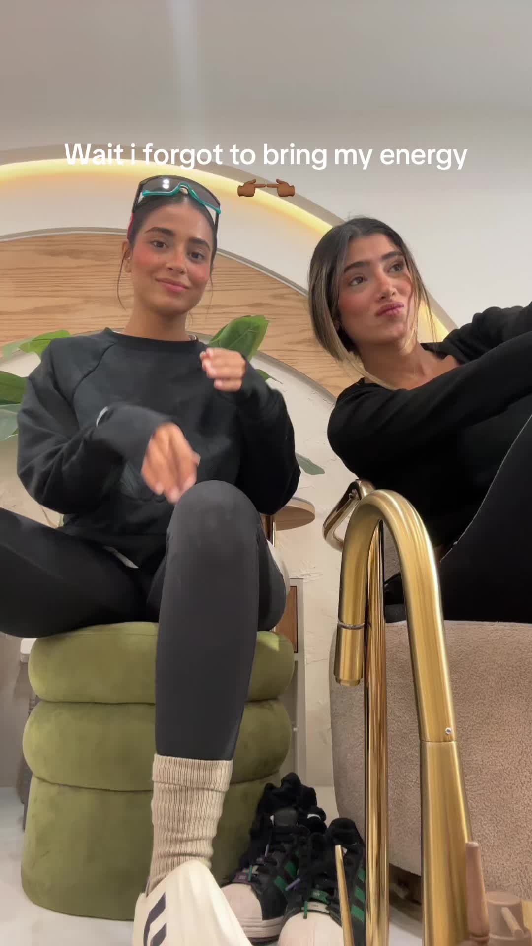 @Melinashirmardan