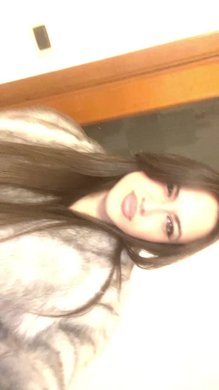 @Anna Esposito