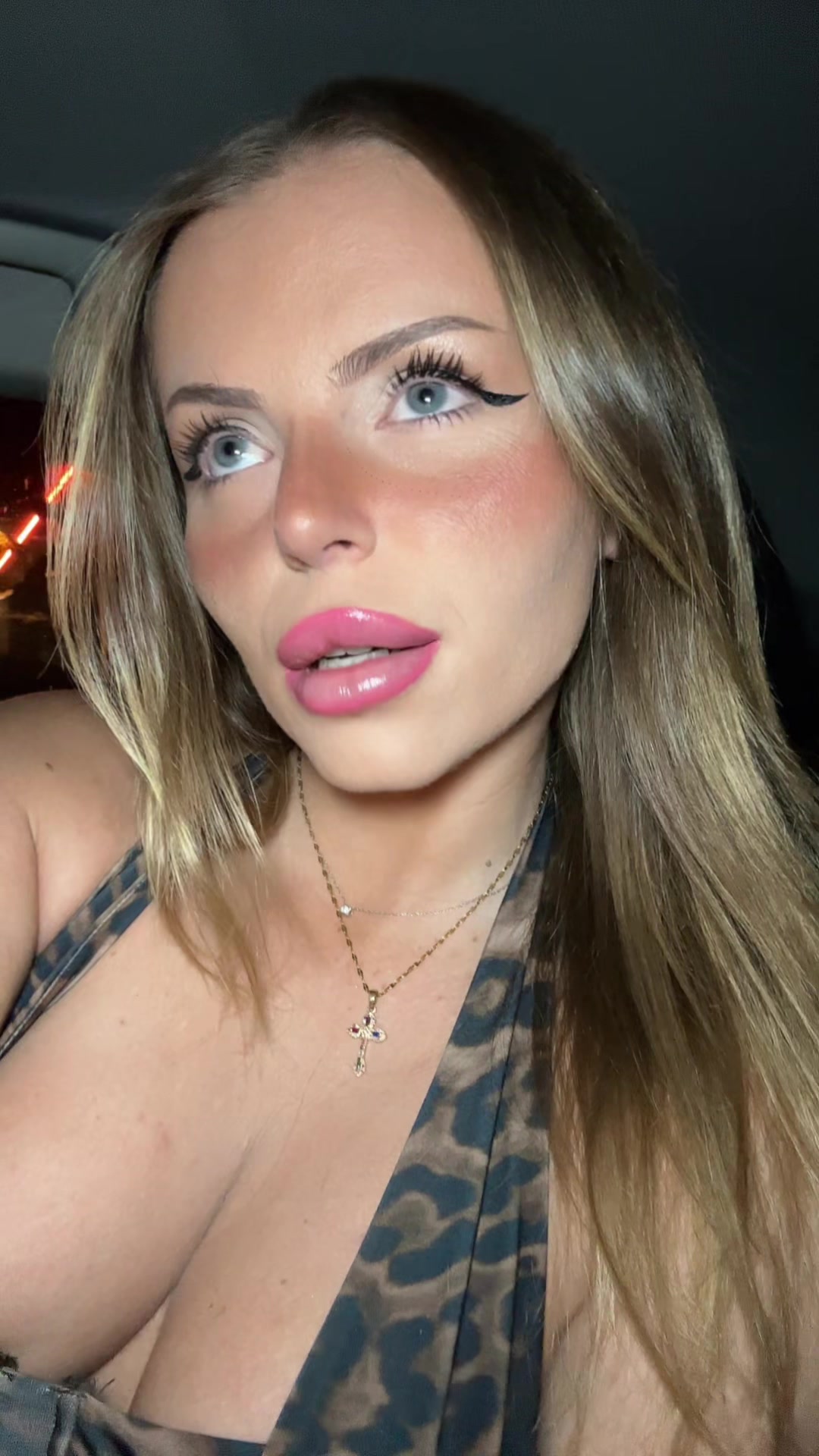@𝔅𝔦𝔞𝔫𝔠𝔞