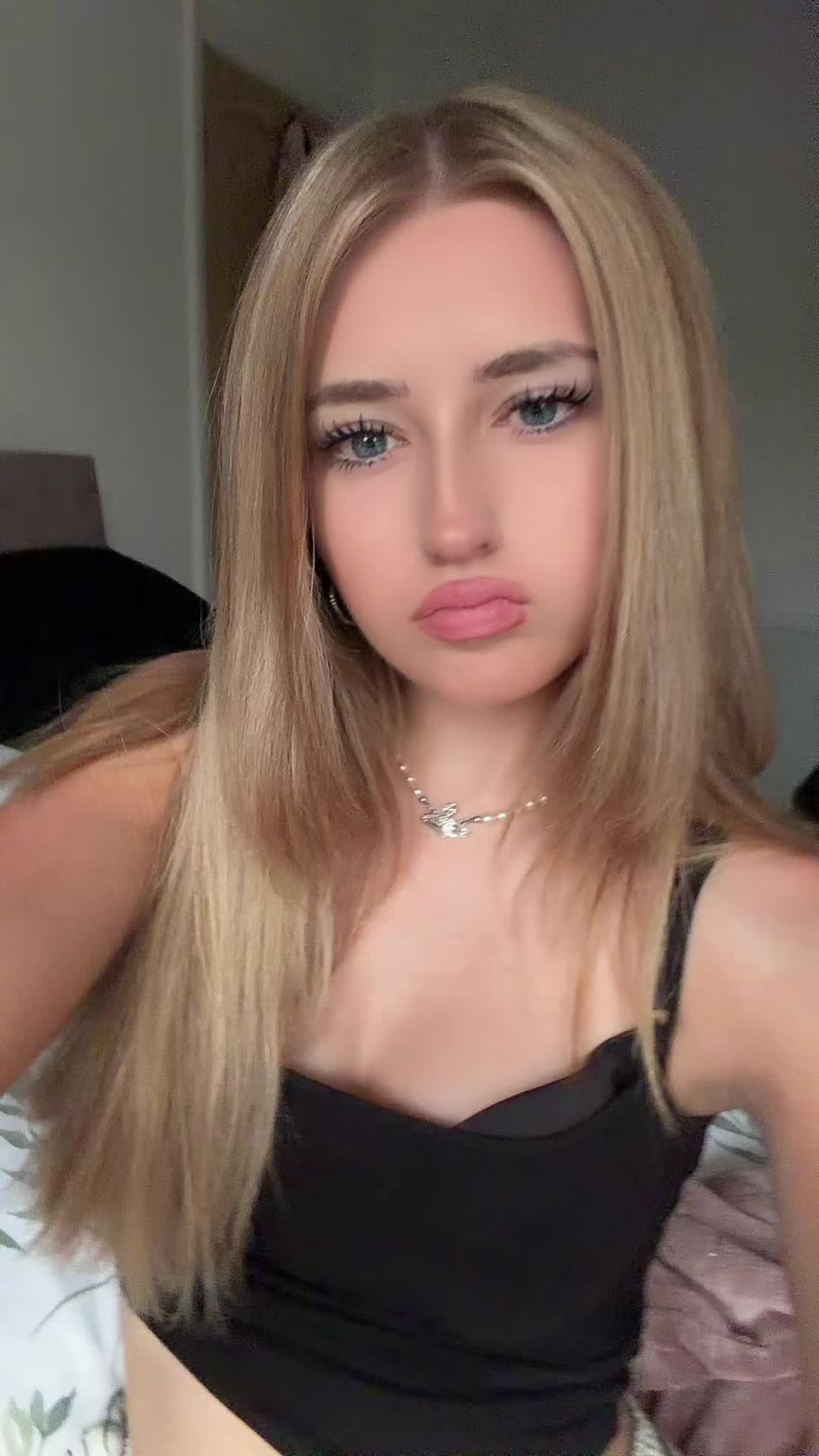@Urfavblondie