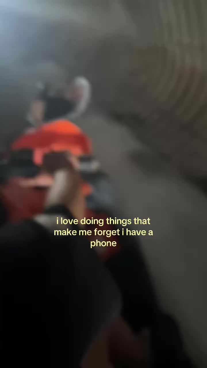 @nicole