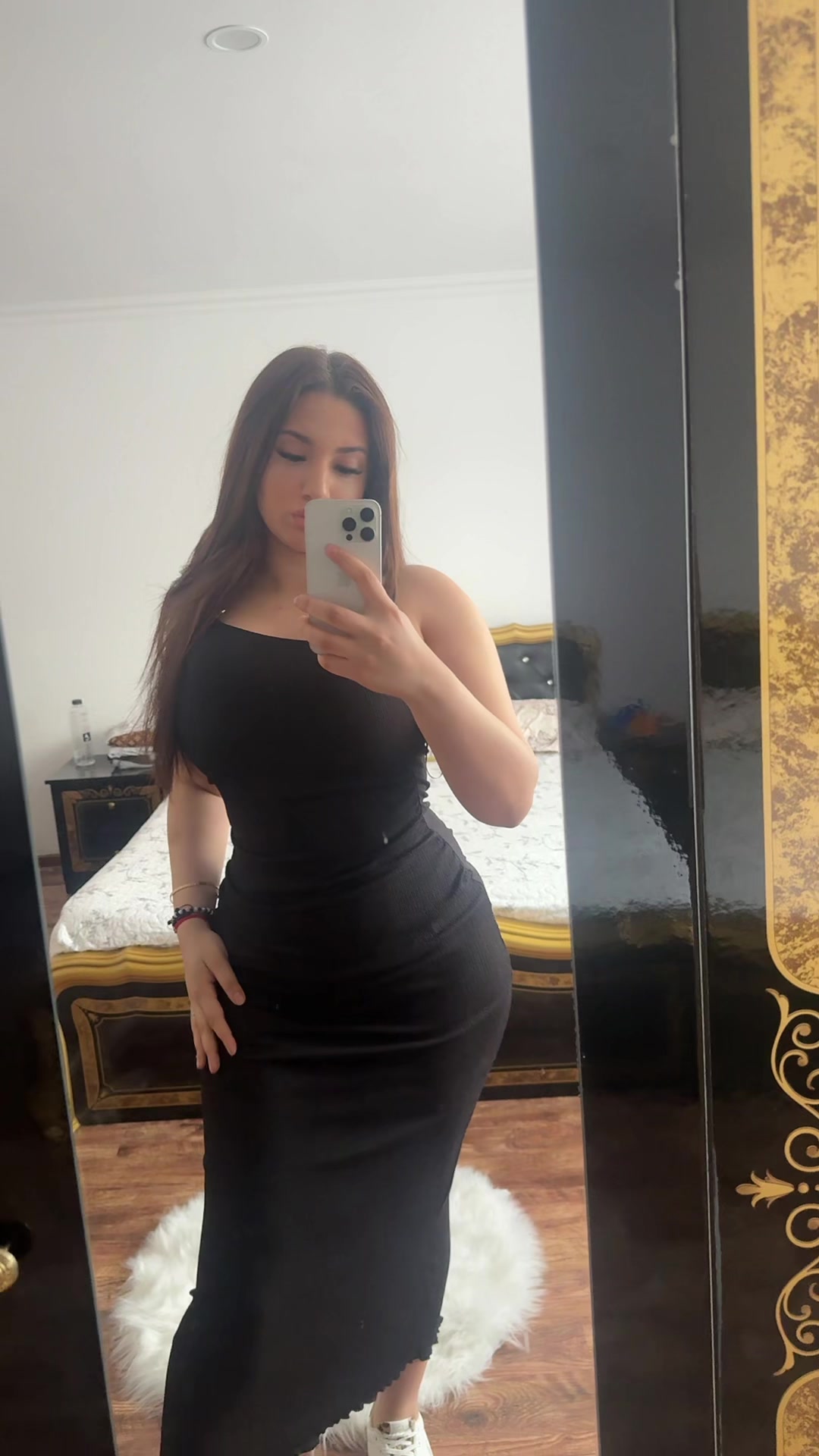 @𝐂𝐡𝐚𝐧𝐞𝐥𝐚🐆