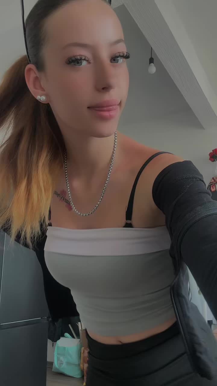 @Sxrah19