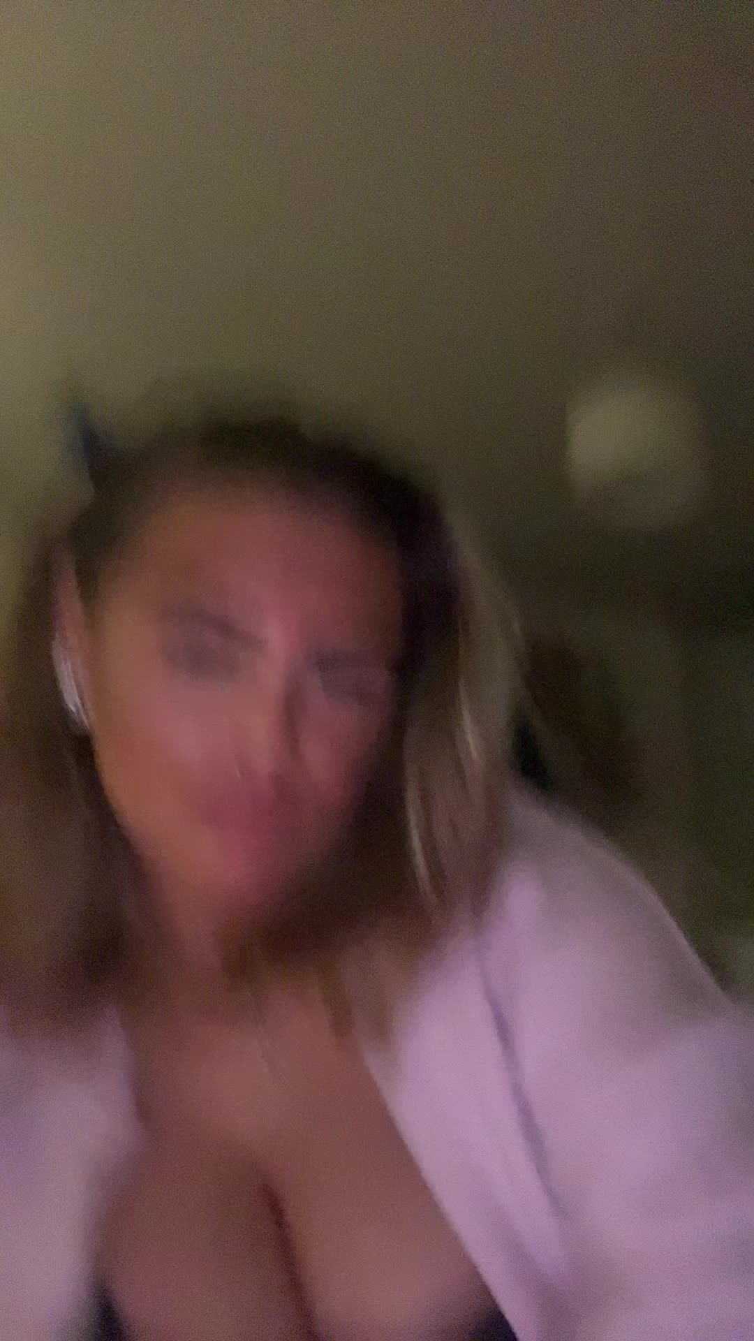 @Izabella