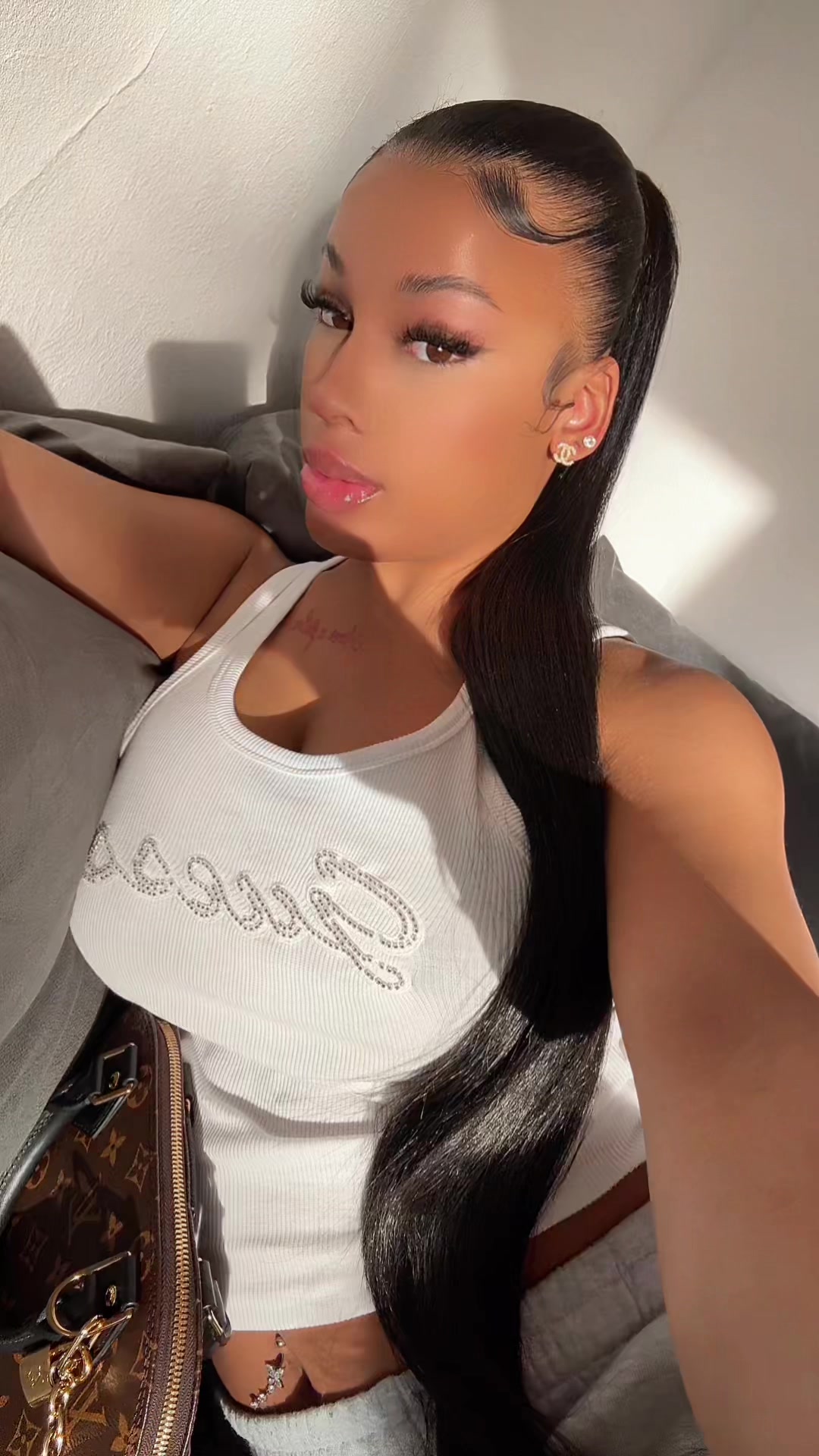 @alicia