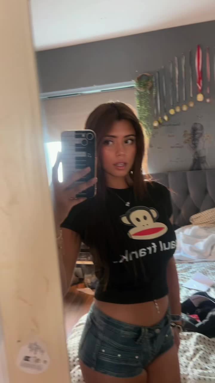 @melodyyyjade