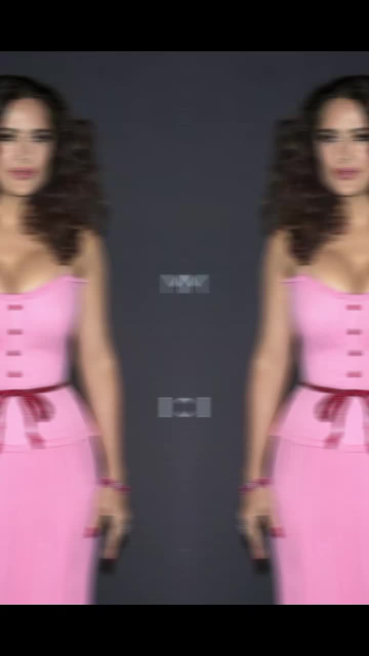 @Salma Hayek pinault