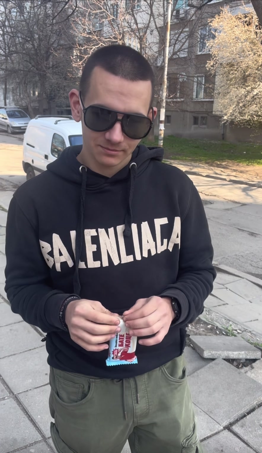 @Viksata_bateee